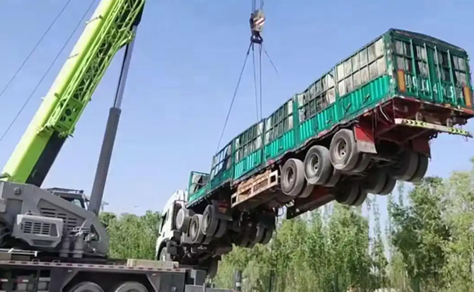 满洲里道路脱困救援案例